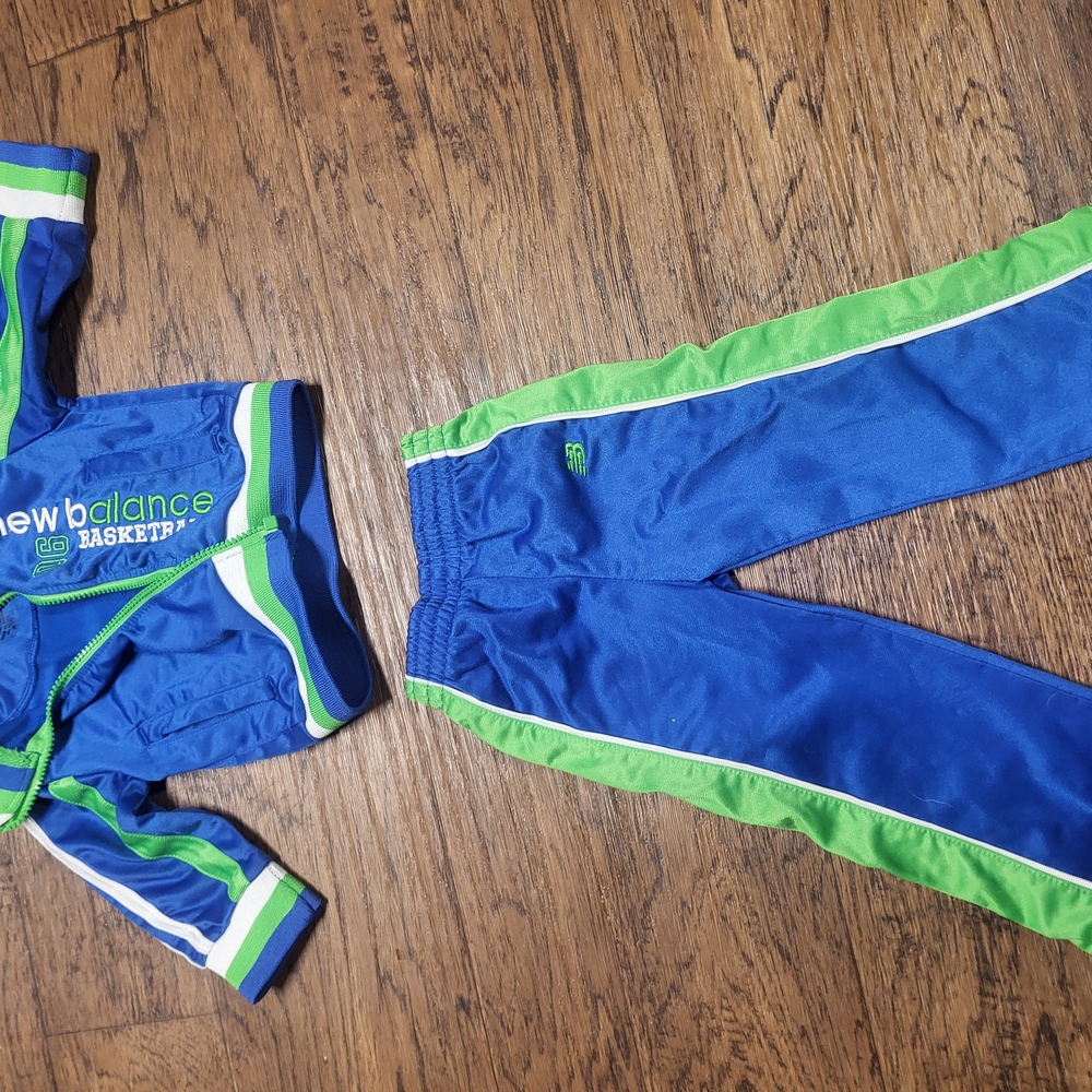New Balance Blue and Green Joggers Athletic Style